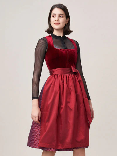 Dirndl Schwarz Rot: Eine Elegante Wahl für Besondere Anlässe