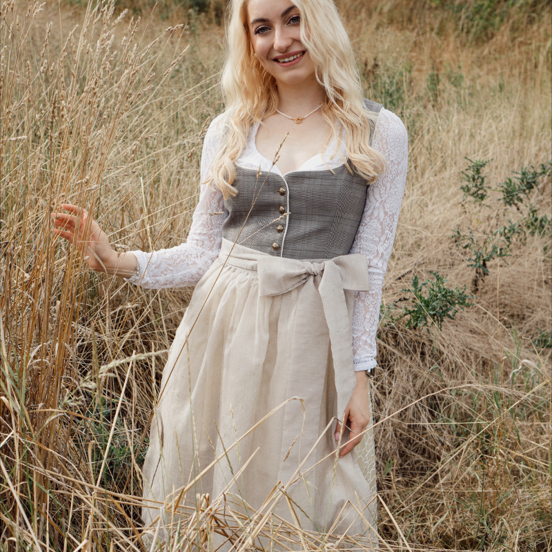 Dirndl Beige: Ein Symbol der bayerischen Eleganz und Tradition