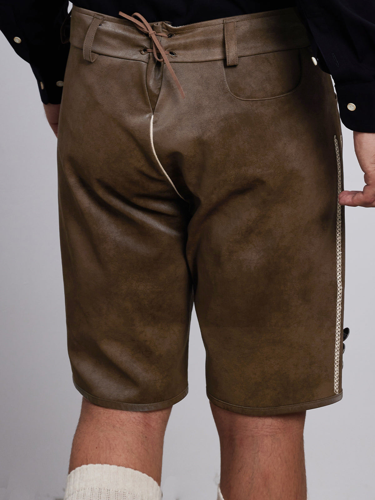 LEDERHOSE TARIUS IN BRAUNE