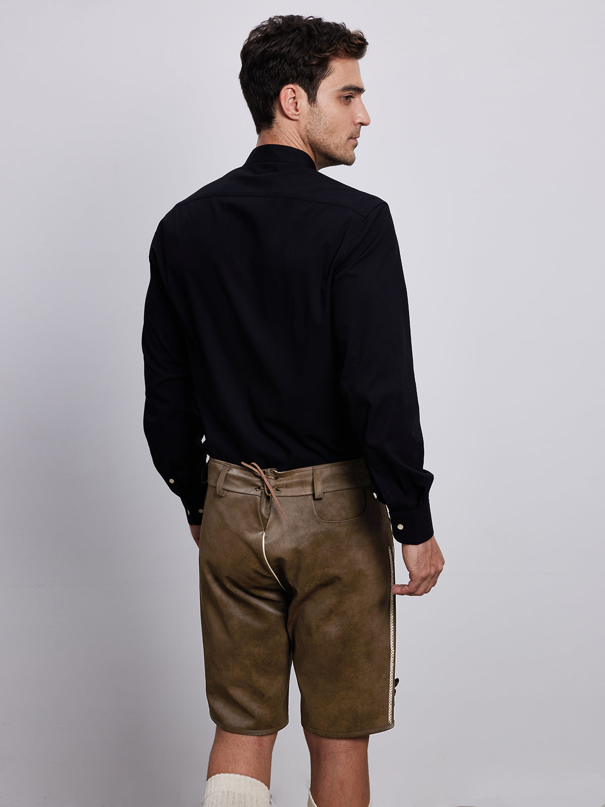 LEDERHOSE TARIUS IN BRAUNE