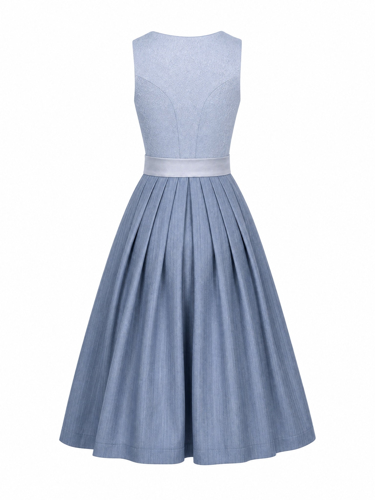 Dirndl Katharina in Puderblau mit Silber Schürze - Rückansicht