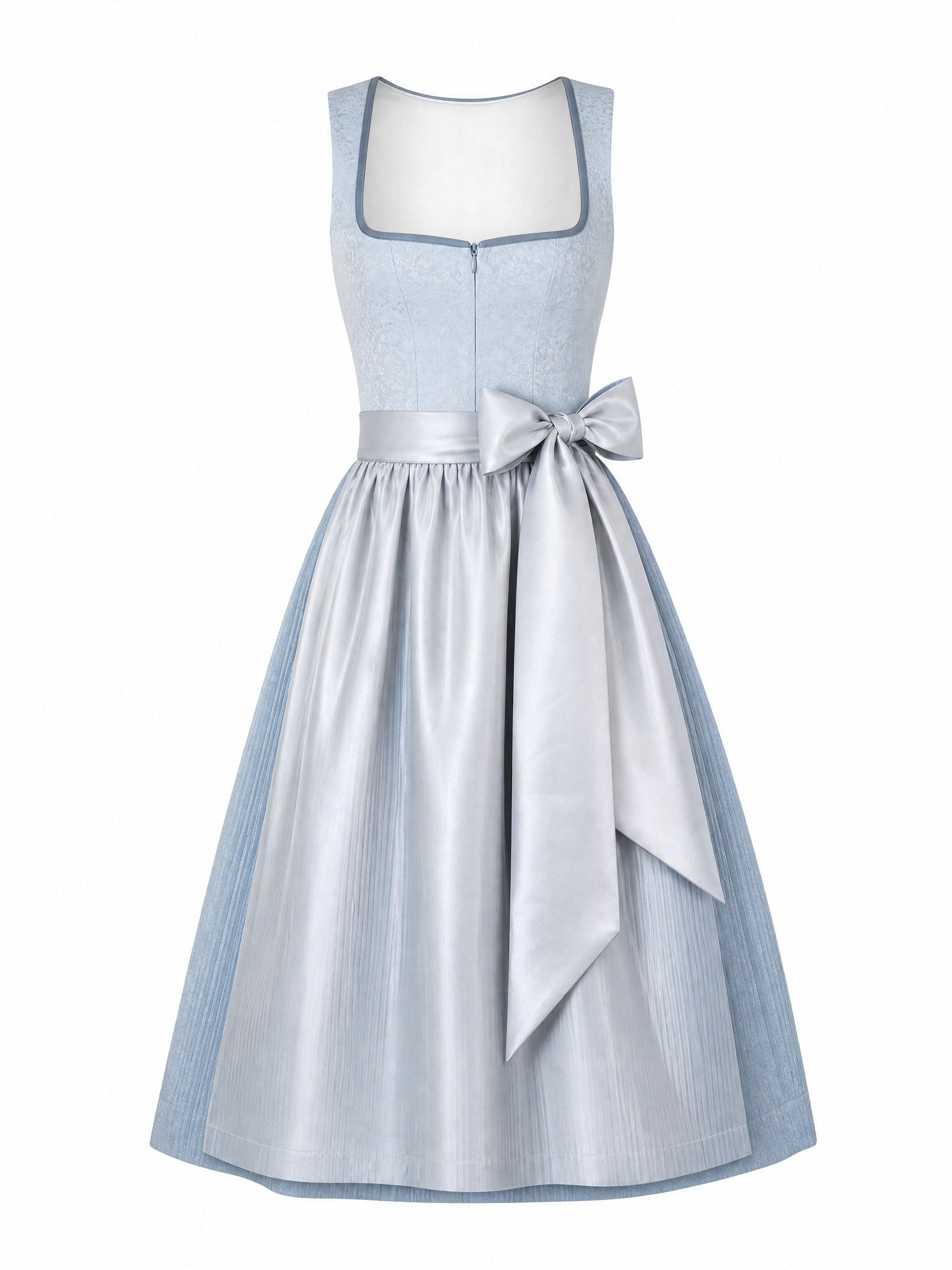 Dirndl Sina in Puderblau mit Silber Schürze - Vorderansicht
