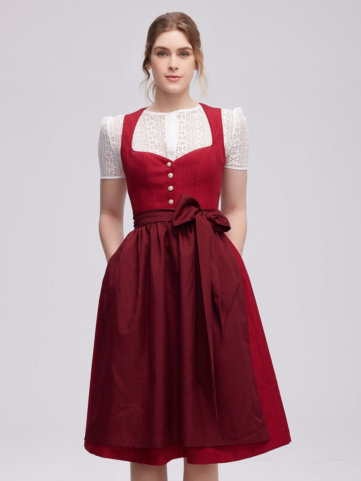 Die Kunst des roten Glücks: Wie ich im Dirndl Outlet München meine Bestimmung fand