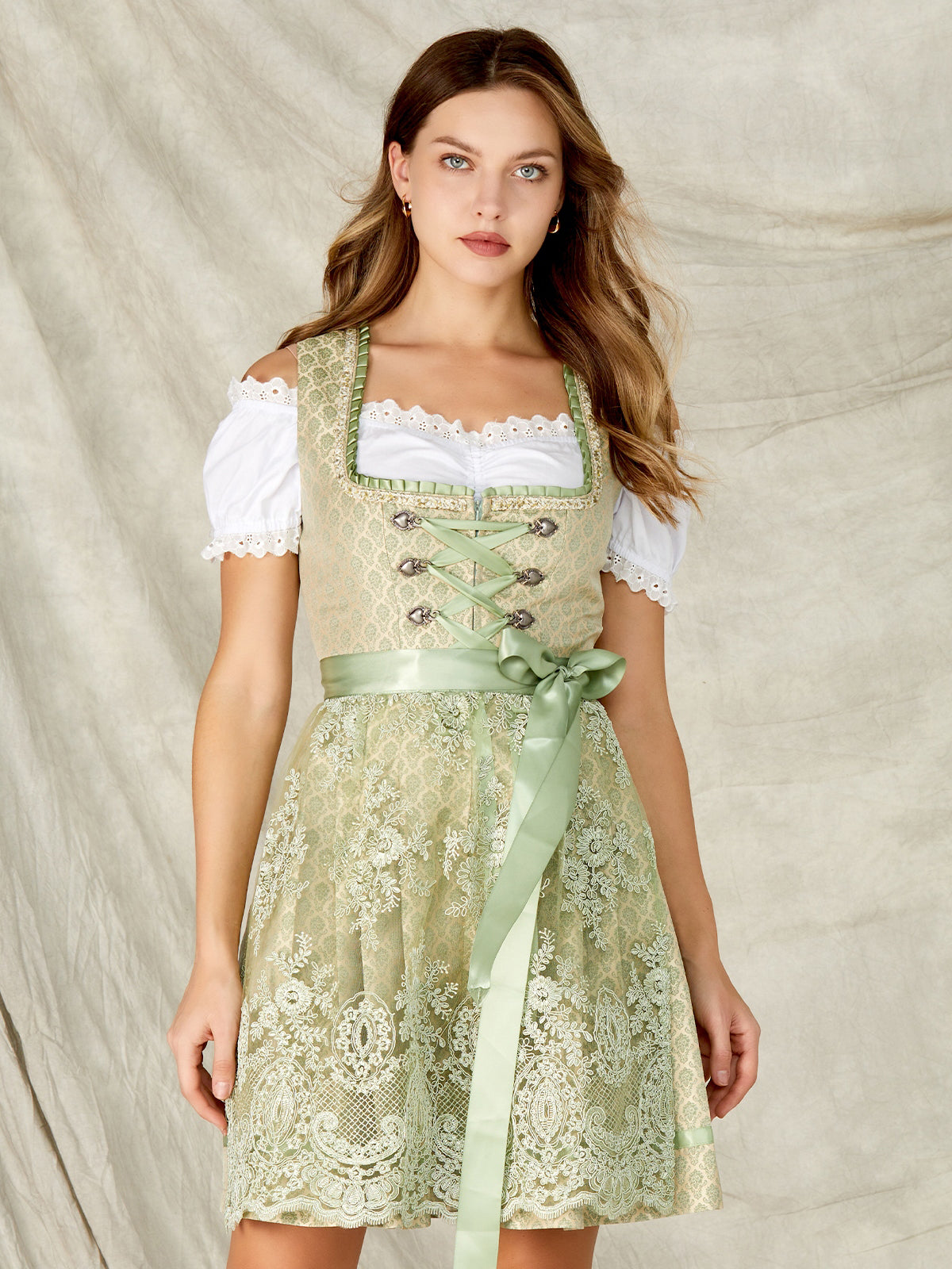 DIRNDL - BEA