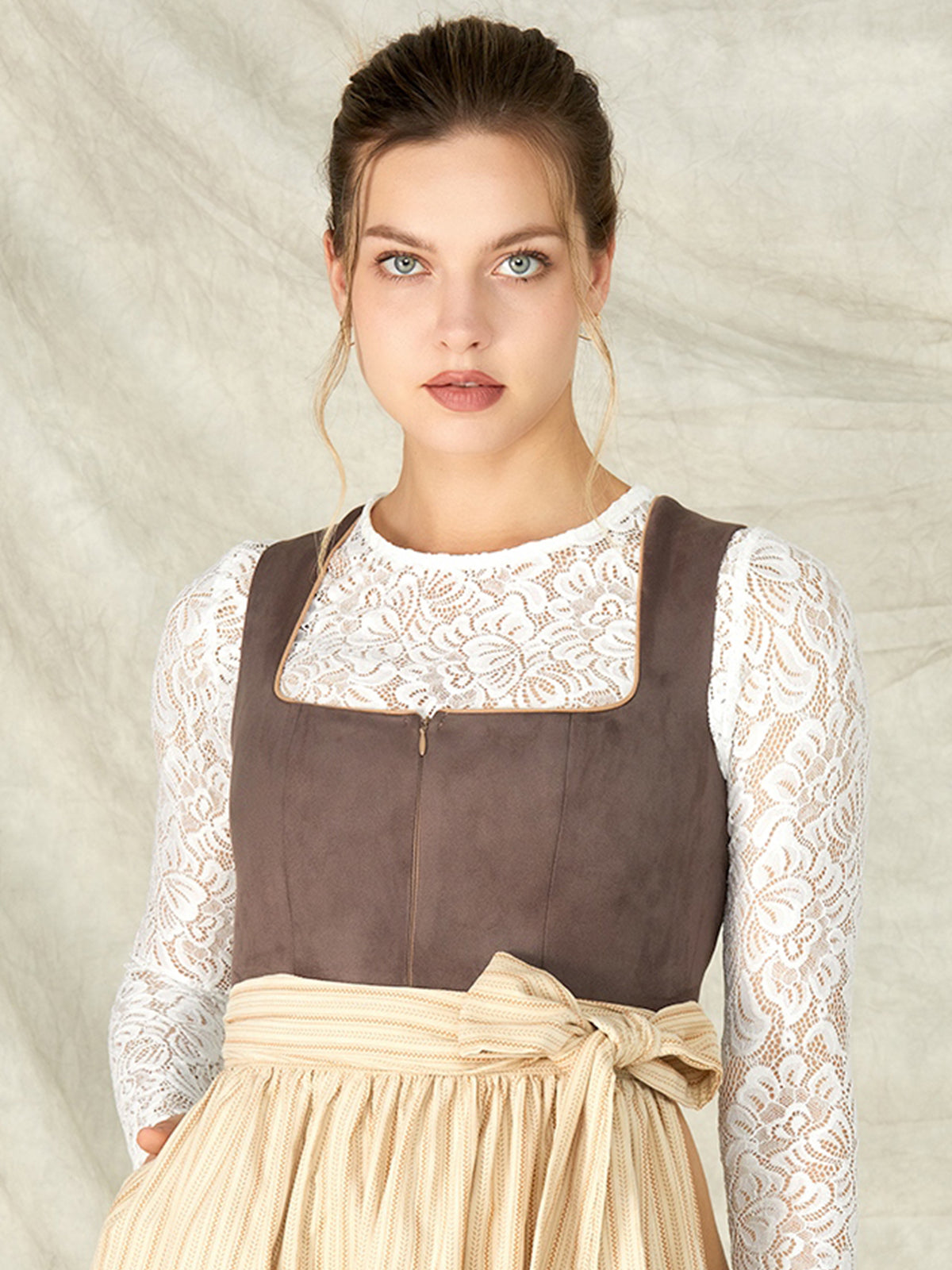 DIRNDL - MAJA