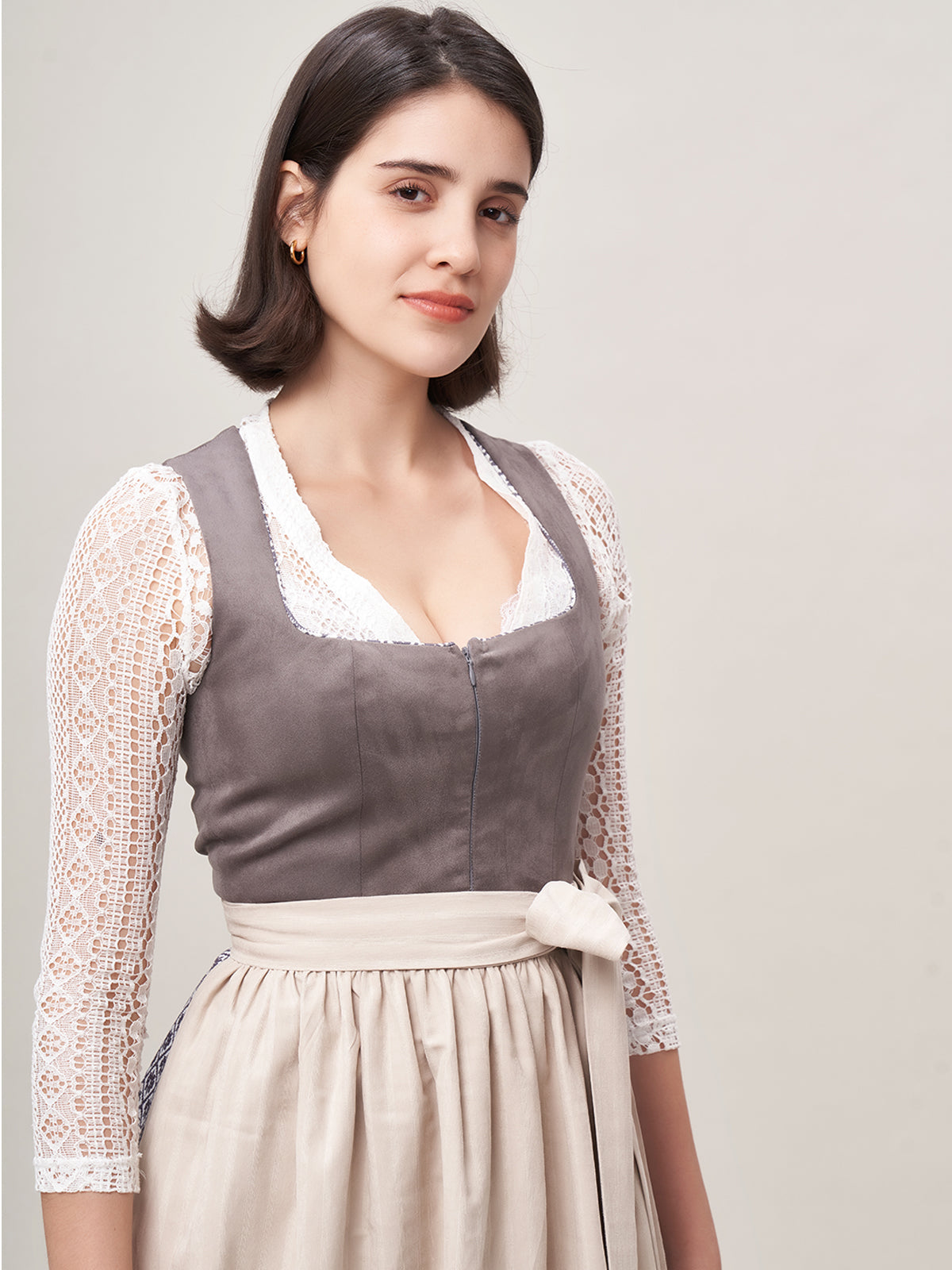 DIRNDL - MAXIMA IN GRAU