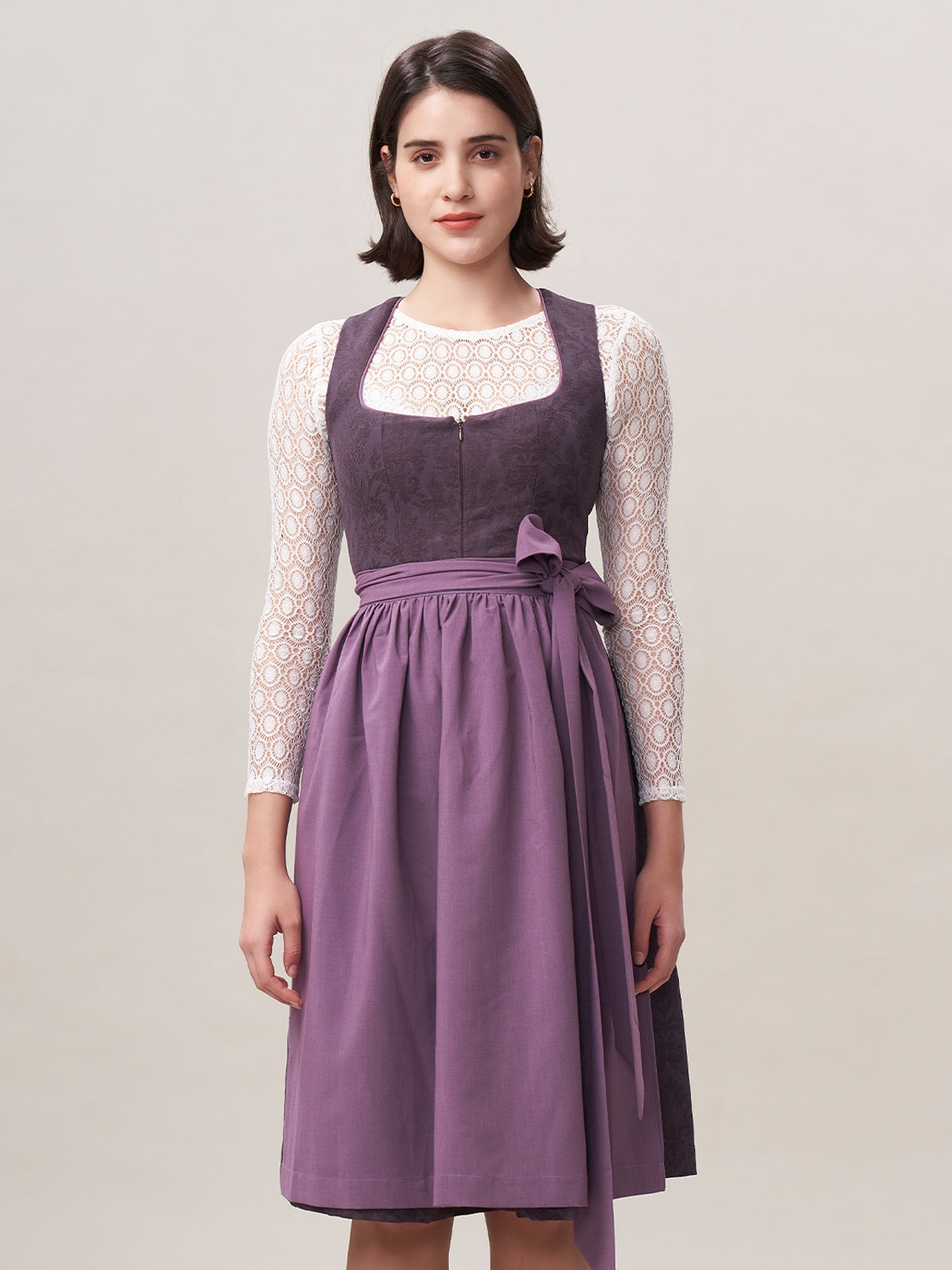 DIRNDL - AKELA