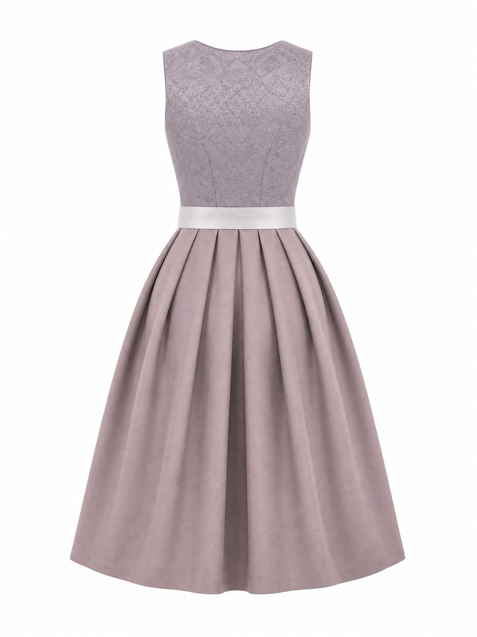 Dirndl Vera in Alt-Lavendel mit Elfenbein Schürze - Rückansicht
